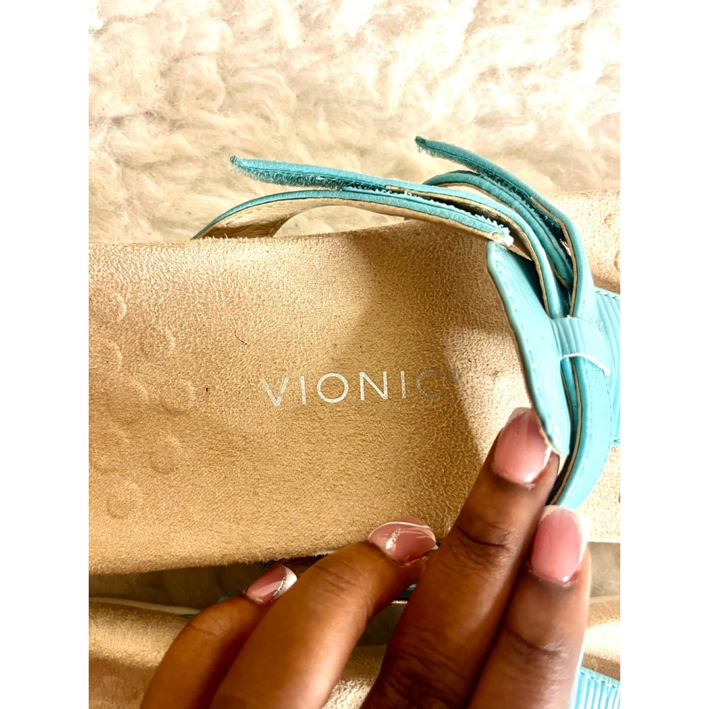 Vionic Karley women's toe post sandal in turquoise leather size 10 - Picture 5 of 8